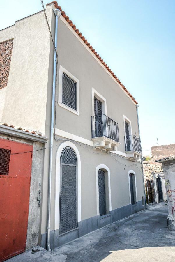 Case Vacanze - Antico Corso Катания Экстерьер фото